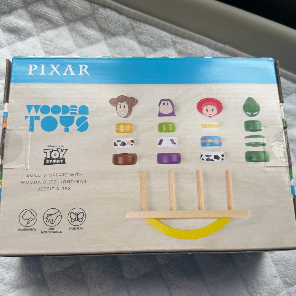Disney Pixar Just Play Wooden Toy Story Stacking Blocks Set - 17 Pieces - Picture 2 of 5